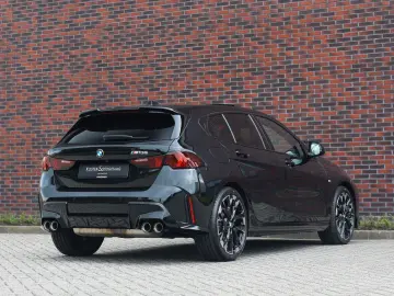 BMW M135i xDrive   M Performance - Pano