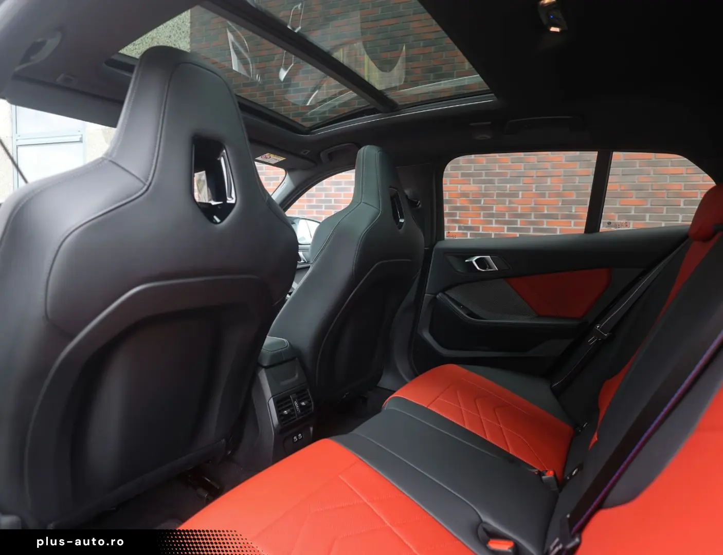 BMW M135i xDrive   M Performance - Pano