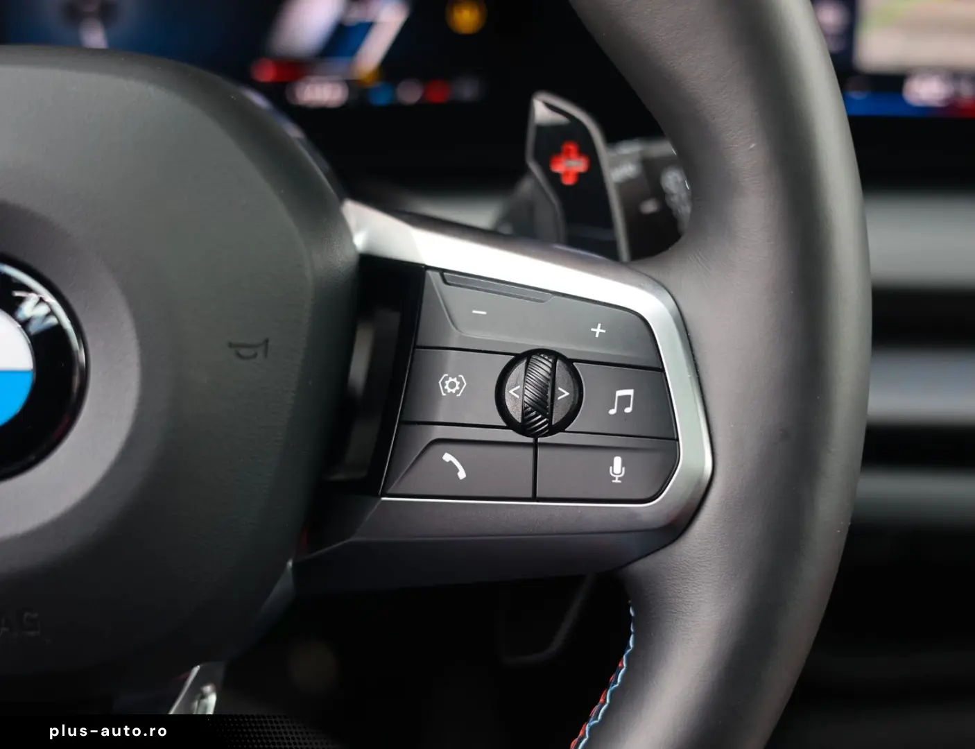 BMW M135i xDrive   M Performance - Pano