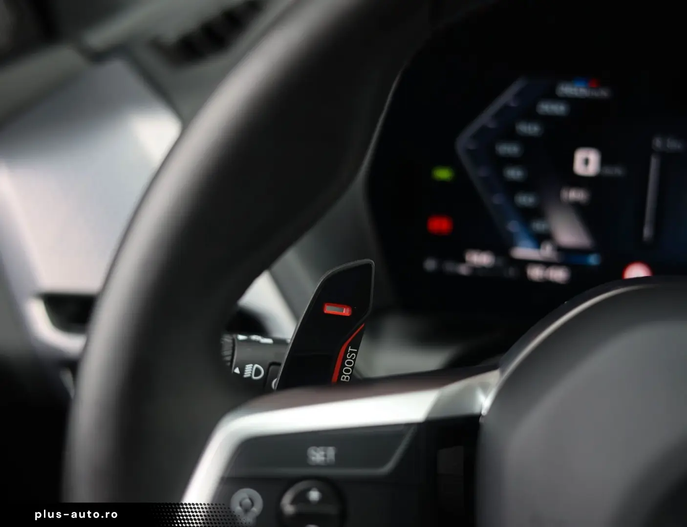 BMW M135i xDrive   M Performance - Pano