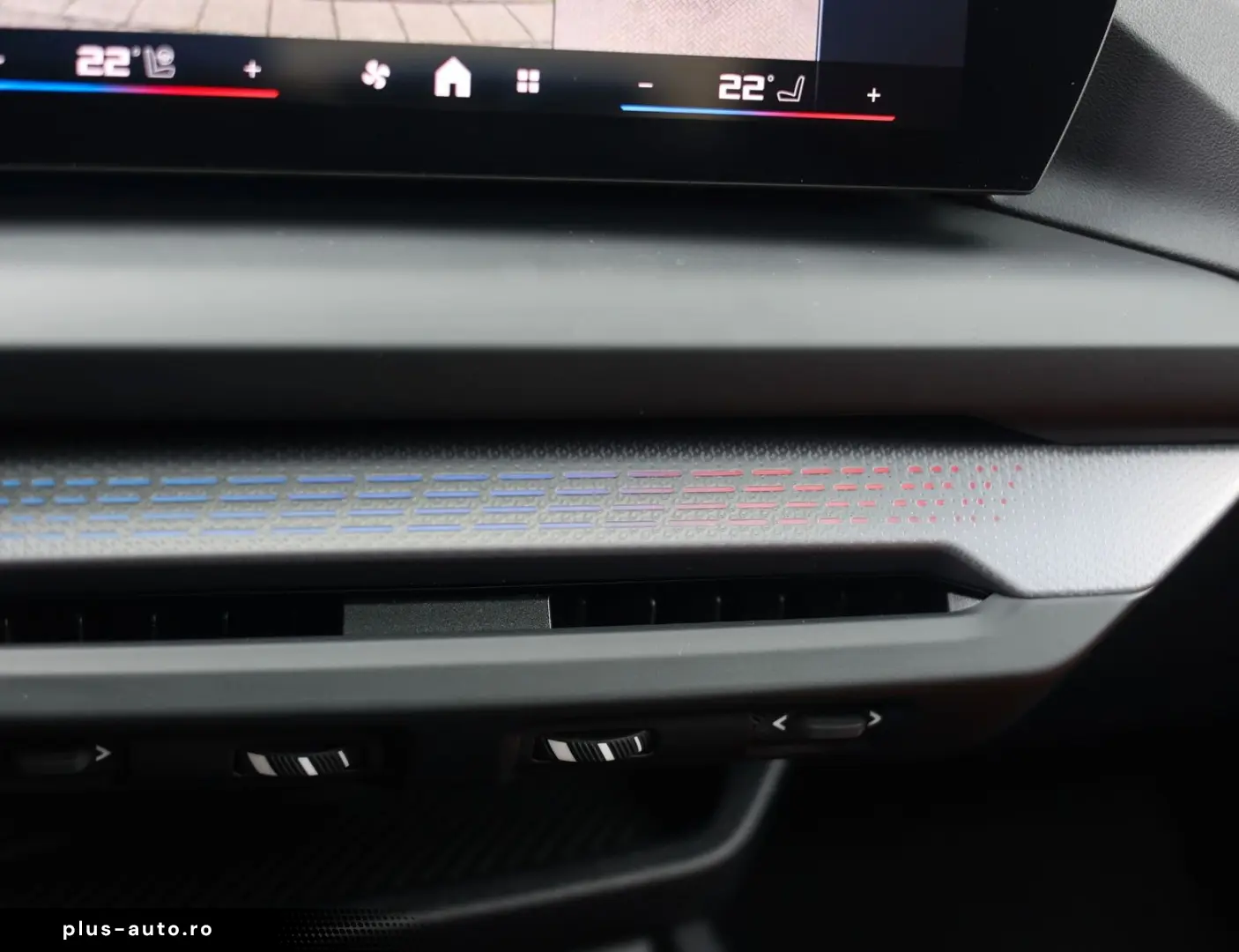 BMW M135i xDrive   M Performance - Pano