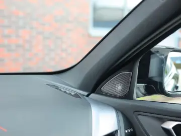 BMW M135i xDrive   M Performance - Pano