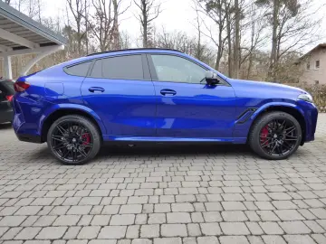 BMW X6 M Compet INDIVIDUAL Lack Sakhir Pano 2xCarbon