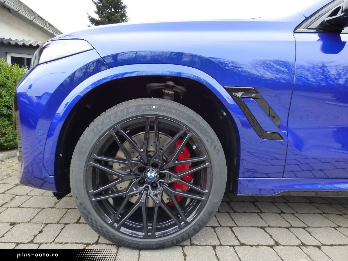 BMW X6 M Compet INDIVIDUAL Lack Sakhir Pano 2xCarbon