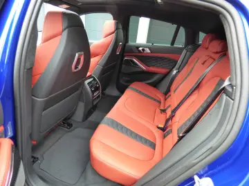 BMW X6 M Compet INDIVIDUAL Lack Sakhir Pano 2xCarbon
