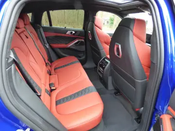 BMW X6 M Compet INDIVIDUAL Lack Sakhir Pano 2xCarbon