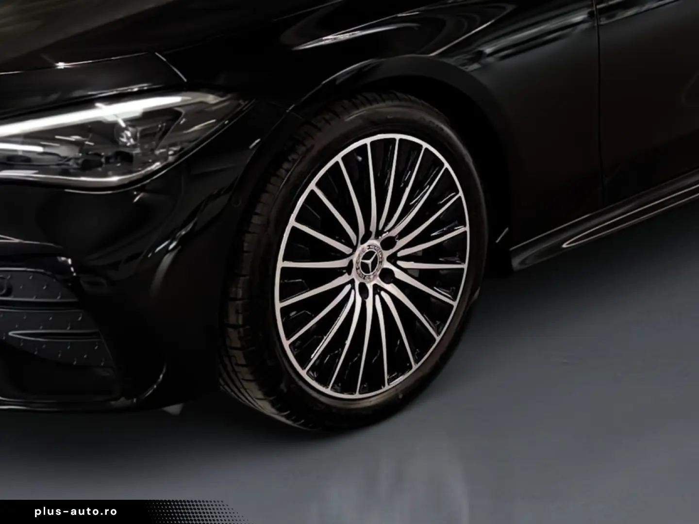 MERCEDES-BENZ CLE 200 Coupé AMG MBUX PANORAMA LED TOTWINKEL