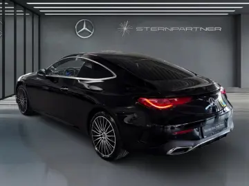 MERCEDES-BENZ CLE 200 Coupé AMG MBUX PANORAMA LED TOTWINKEL