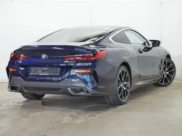 BMW M850i xDrive  Aktivlenkung  Sitzbelüftung  M Tec