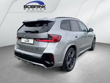 BMW X1 xDrive23i M Sport Pro Pano Head Up Aktivsitz