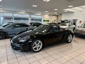 PORSCHE 718 Boxster PDK 20Zoll   Kamera   LED