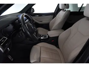 BMW X3 xDrive30i M Sport Anhängerkupplung Harman Kar