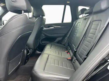 BMW X3 xDrive30i M Sport ACC 360  AHK Pano StHz H K