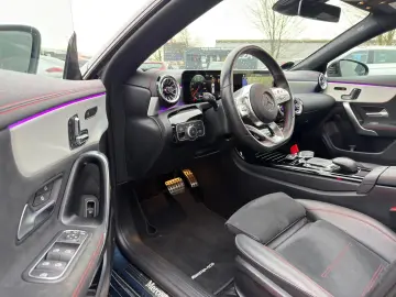 MERCEDES-BENZ CLA220d SB 4M AMG