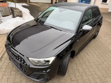 AUDI A1 Sportback 40 TFSI S line  S line