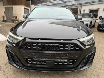 AUDI A1 Sportback 40 TFSI S line  S line