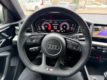 AUDI A1 Sportback 40 TFSI S line  S line