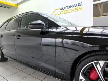AUDI A4 Avant 40 TFSI quattro S Line