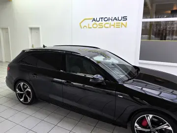 AUDI A4 Avant 40 TFSI quattro S Line