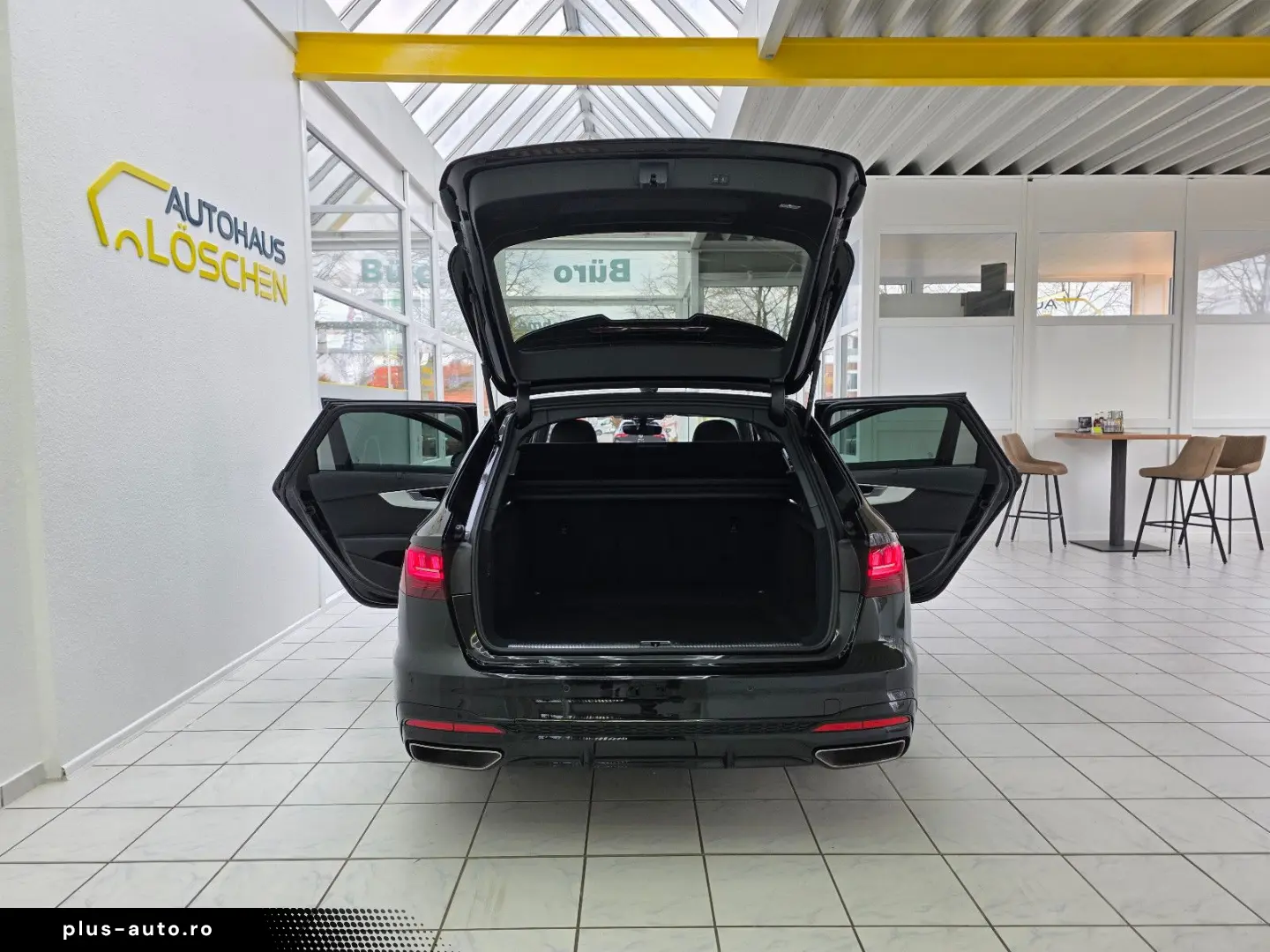 AUDI A4 Avant 40 TFSI quattro S Line