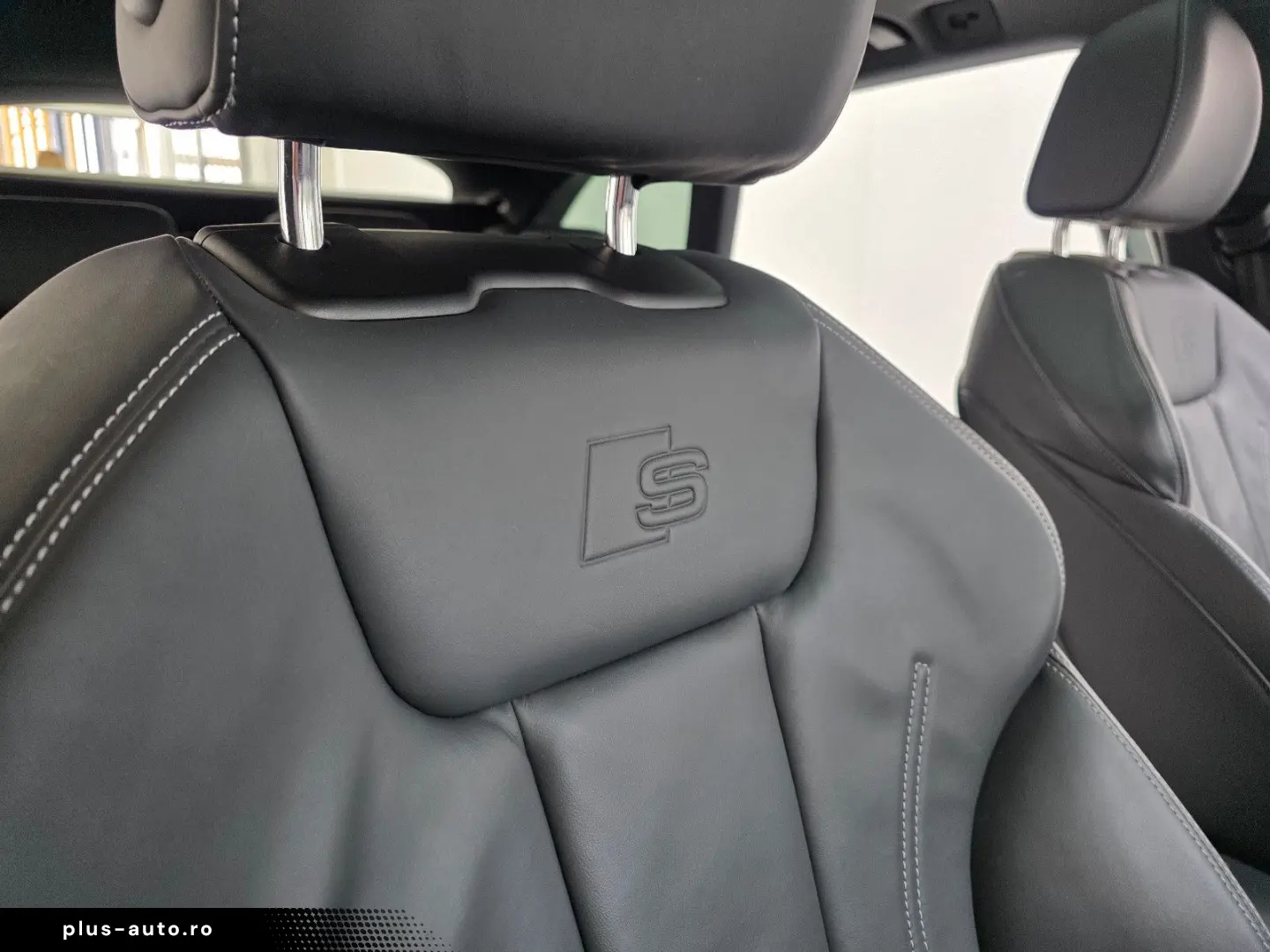 AUDI A4 Avant 40 TFSI quattro S Line
