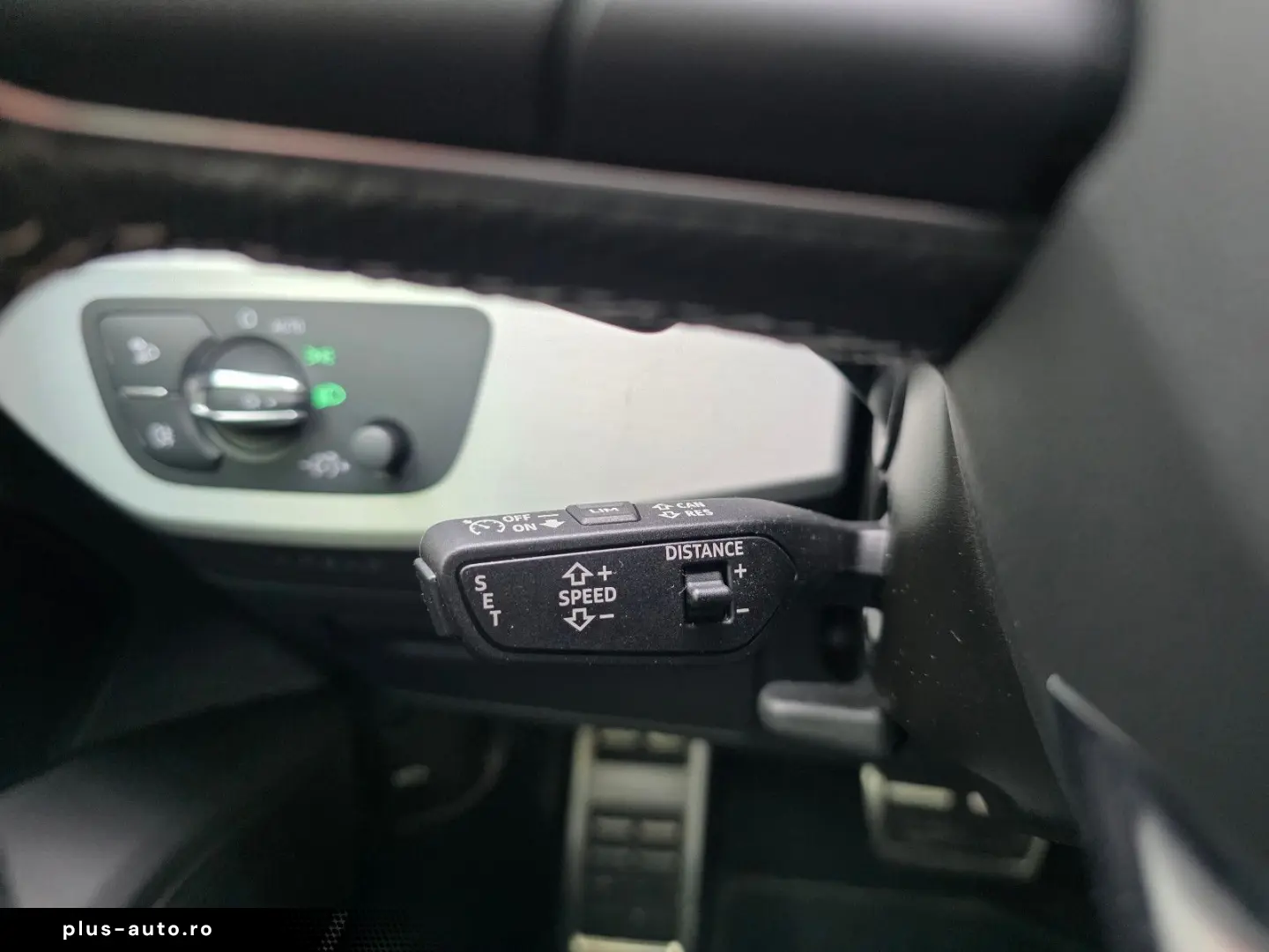 AUDI A4 Avant 40 TFSI quattro S Line