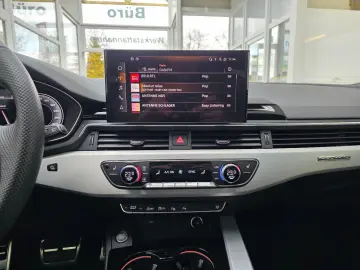 AUDI A4 Avant 40 TFSI quattro S Line