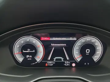 AUDI A4 Avant 40 TFSI quattro S Line