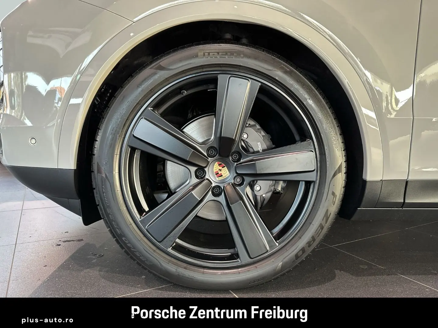 PORSCHE Cayenne SurroundView BOSE Luftfederung LEDmatrix