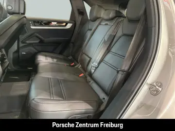 PORSCHE Cayenne SurroundView BOSE Luftfederung LEDmatrix