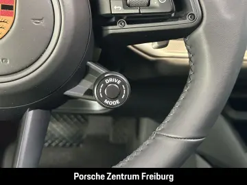 PORSCHE Cayenne SurroundView BOSE Luftfederung LEDmatrix