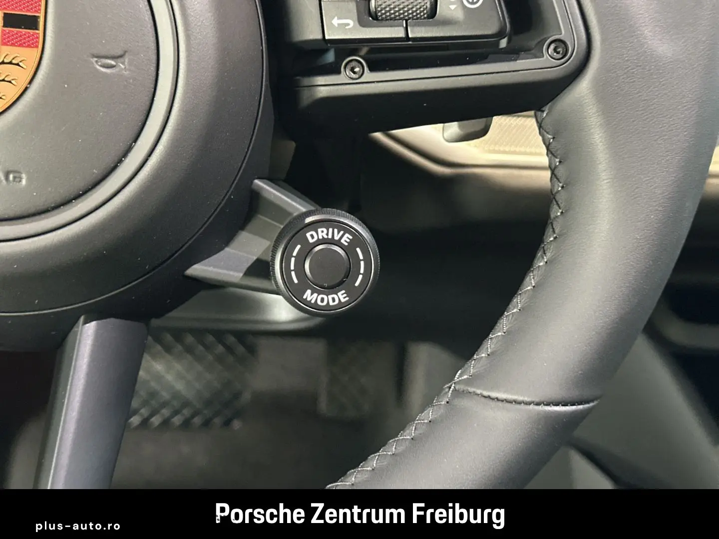 PORSCHE Cayenne SurroundView BOSE Luftfederung LEDmatrix