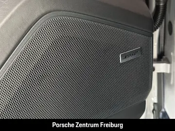 PORSCHE Cayenne SurroundView BOSE Luftfederung LEDmatrix