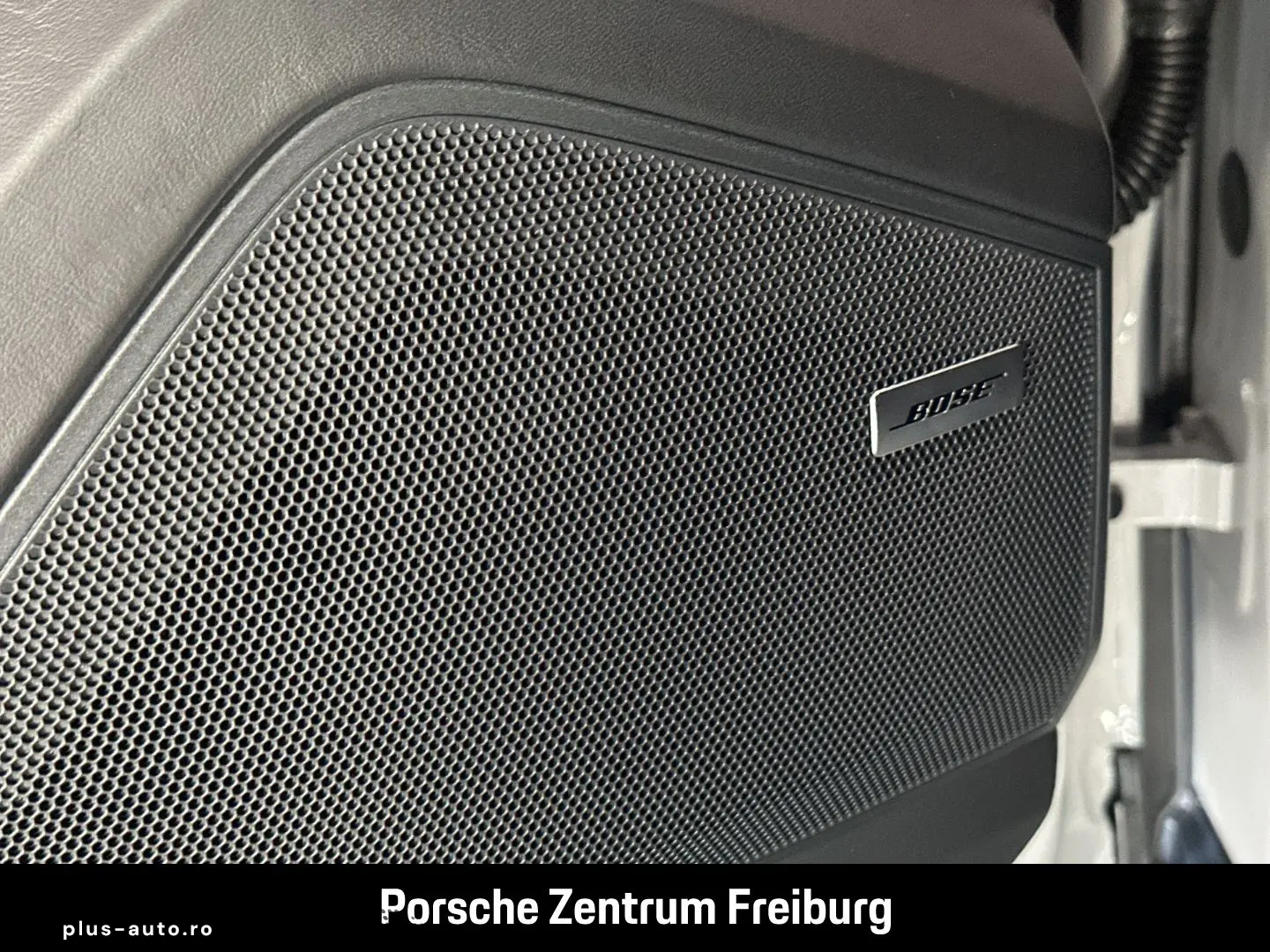 PORSCHE Cayenne SurroundView BOSE Luftfederung LEDmatrix