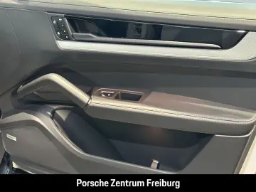 PORSCHE Cayenne SurroundView BOSE Luftfederung LEDmatrix