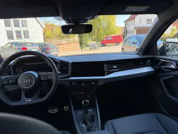 AUDI A1 Sportback 40 TFSI S line  S line