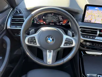 BMW X3 xDrive20d M-SPORT LASER NAVI PANO 20  AHK