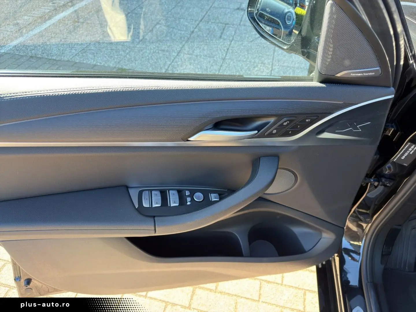 BMW X3 xDrive20d M-SPORT LASER NAVI PANO 20  AHK