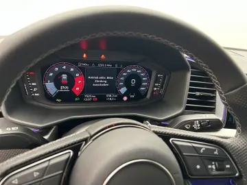 AUDI A1 Sportback 40 TFSI S-LINE NAVI-PLUS LED OPTIK-