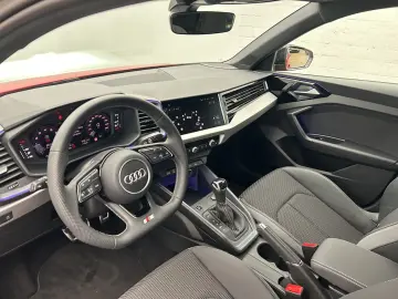 AUDI A1 Sportback 40 TFSI S-LINE NAVI-PLUS LED OPTIK-