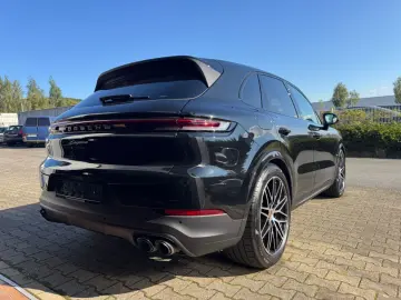 PORSCHE Cayenne BI-COLOR BEIFAHRERDISPLAY PANO VOLL