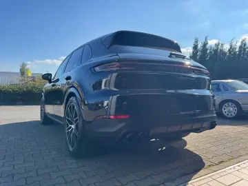 PORSCHE Cayenne BI-COLOR BEIFAHRERDISPLAY PANO VOLL