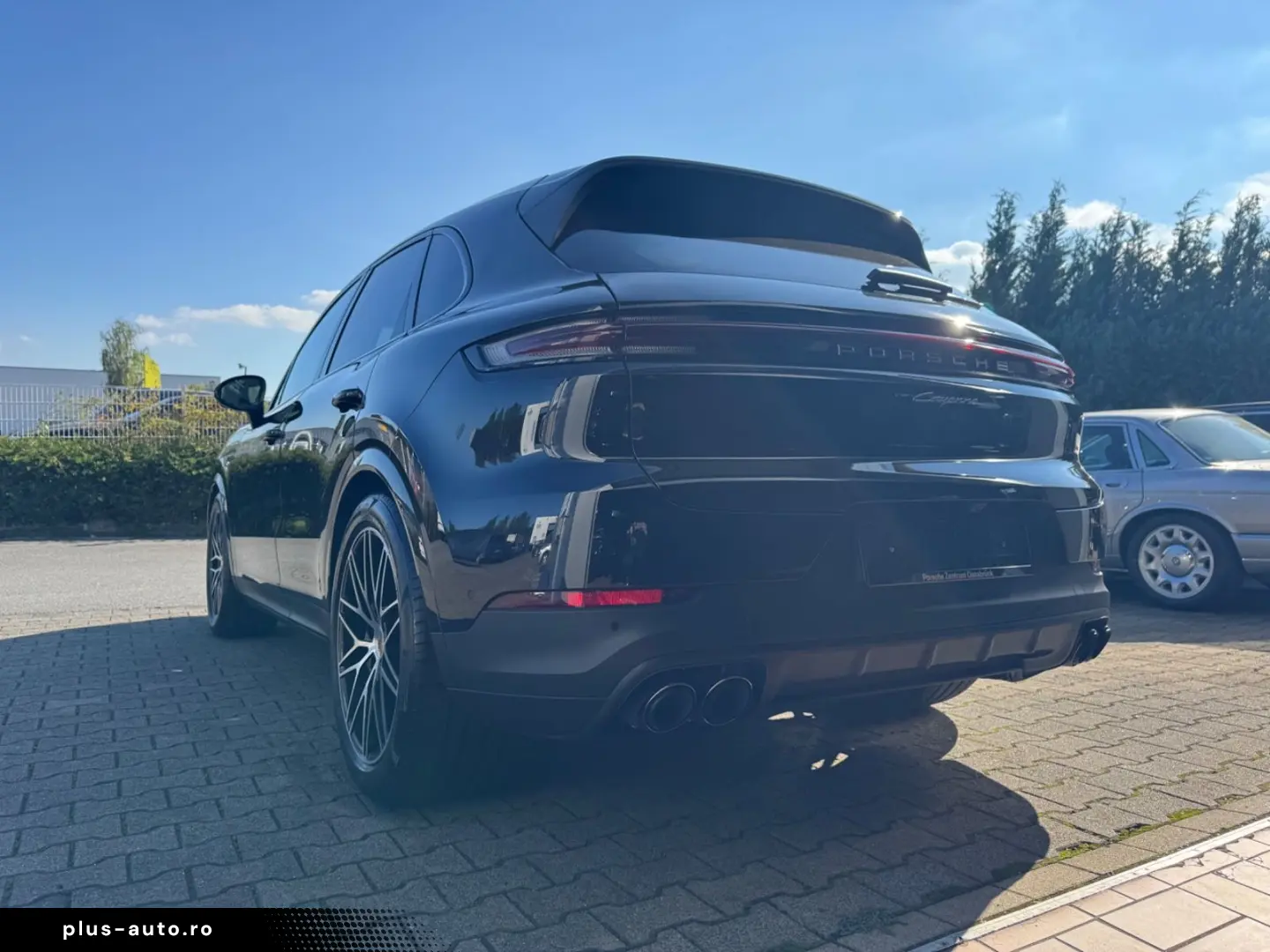PORSCHE Cayenne BI-COLOR BEIFAHRERDISPLAY PANO VOLL
