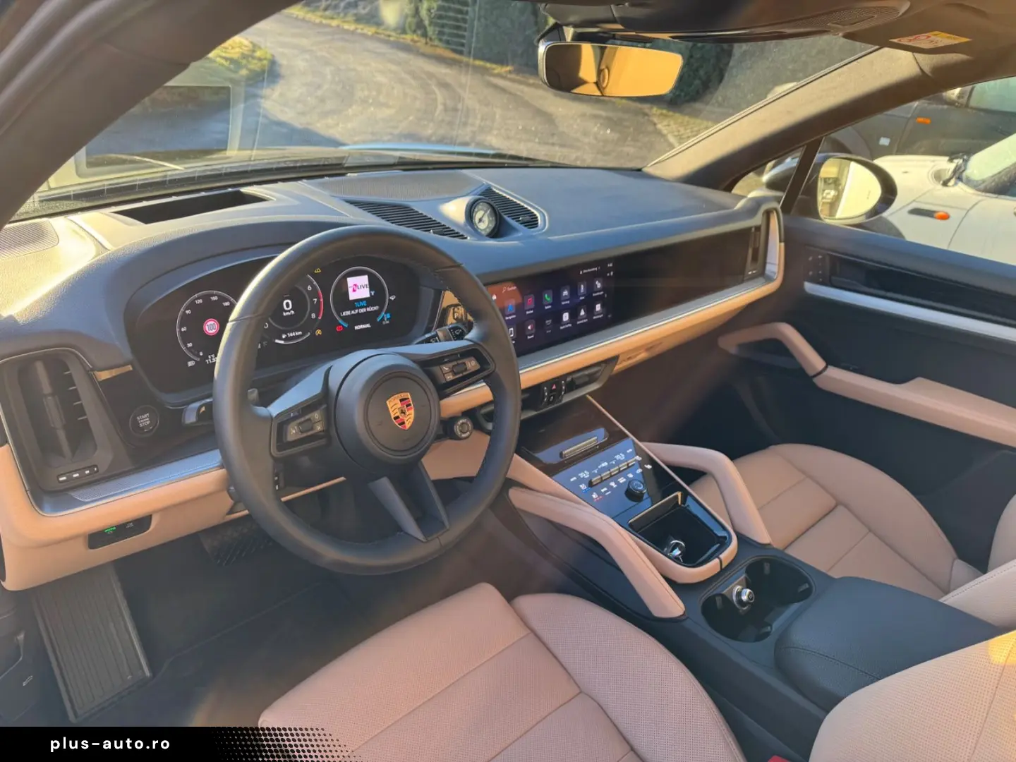 PORSCHE Cayenne BI-COLOR BEIFAHRERDISPLAY PANO VOLL