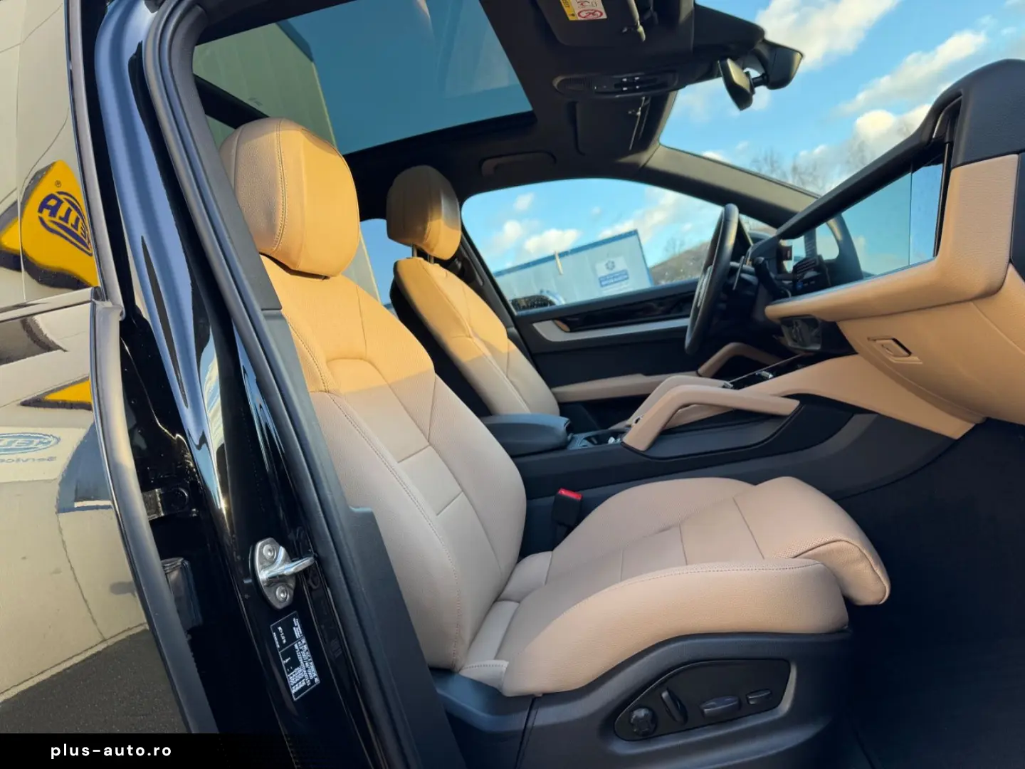 PORSCHE Cayenne BI-COLOR BEIFAHRERDISPLAY PANO VOLL