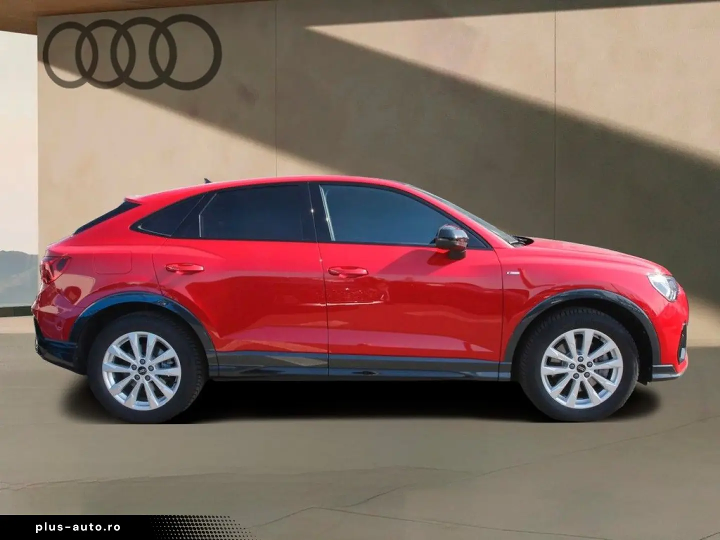 AUDI Q3 Sportback 40 TFSI quattro S line PANO RFK VIR