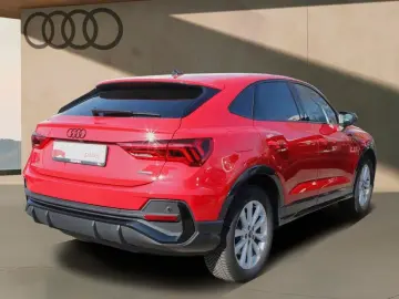 AUDI Q3 Sportback 40 TFSI quattro S line PANO RFK VIR
