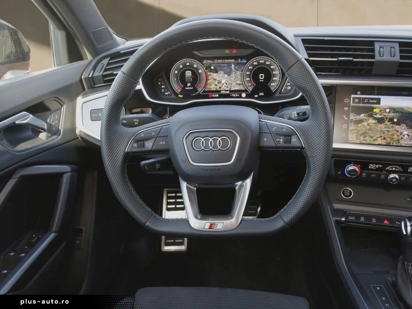 AUDI Q3 Sportback 40 TFSI quattro S line PANO RFK VIR