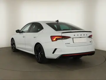 SKODA Octavia Lim. 2.0TSI RS CANTON Lenkrhz ACC RFK
