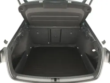 SKODA Octavia Lim. 2.0TSI RS CANTON Lenkrhz ACC RFK